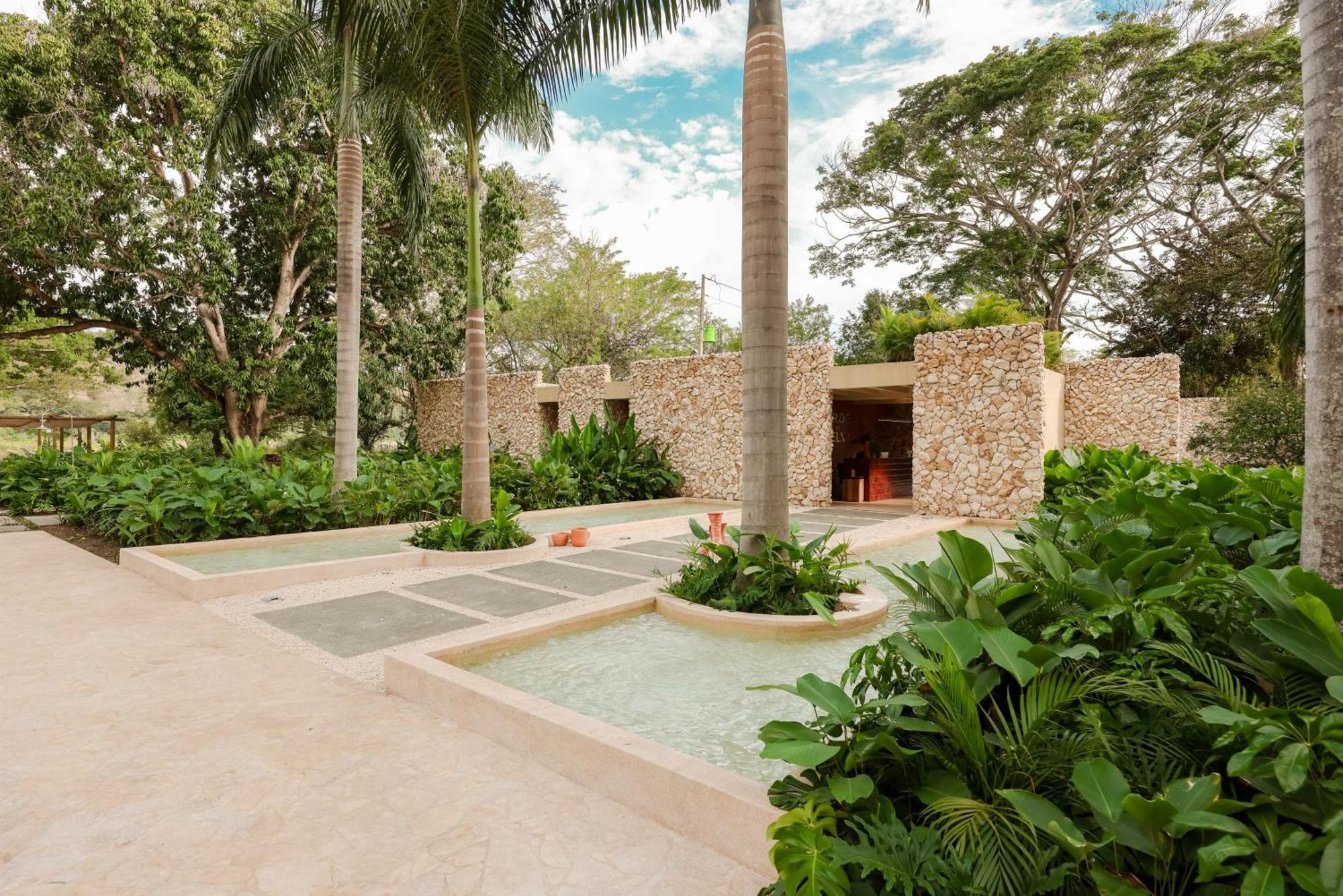 Arde La Selva Hotel