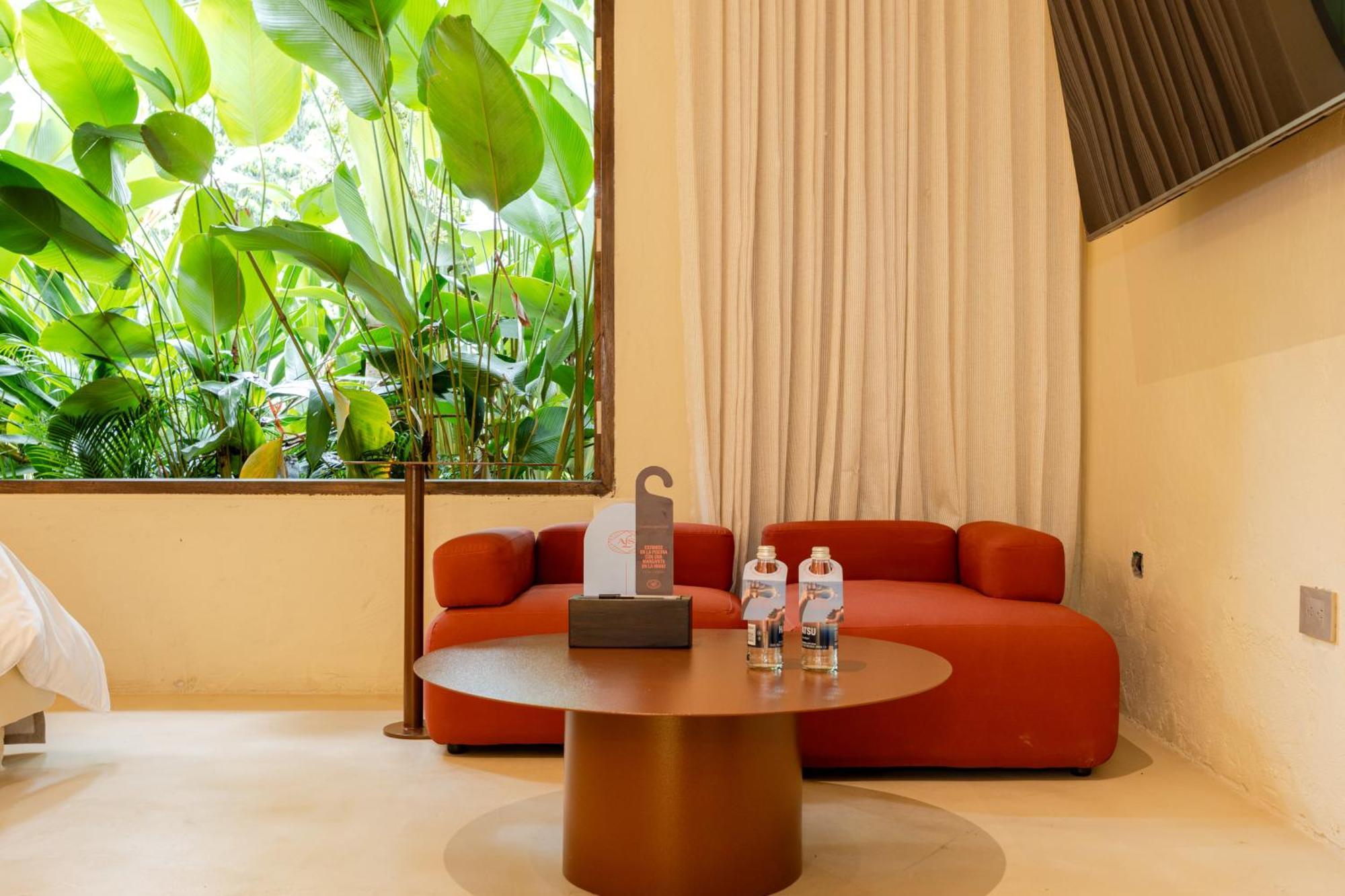 Hotel Arde La Selva 5*